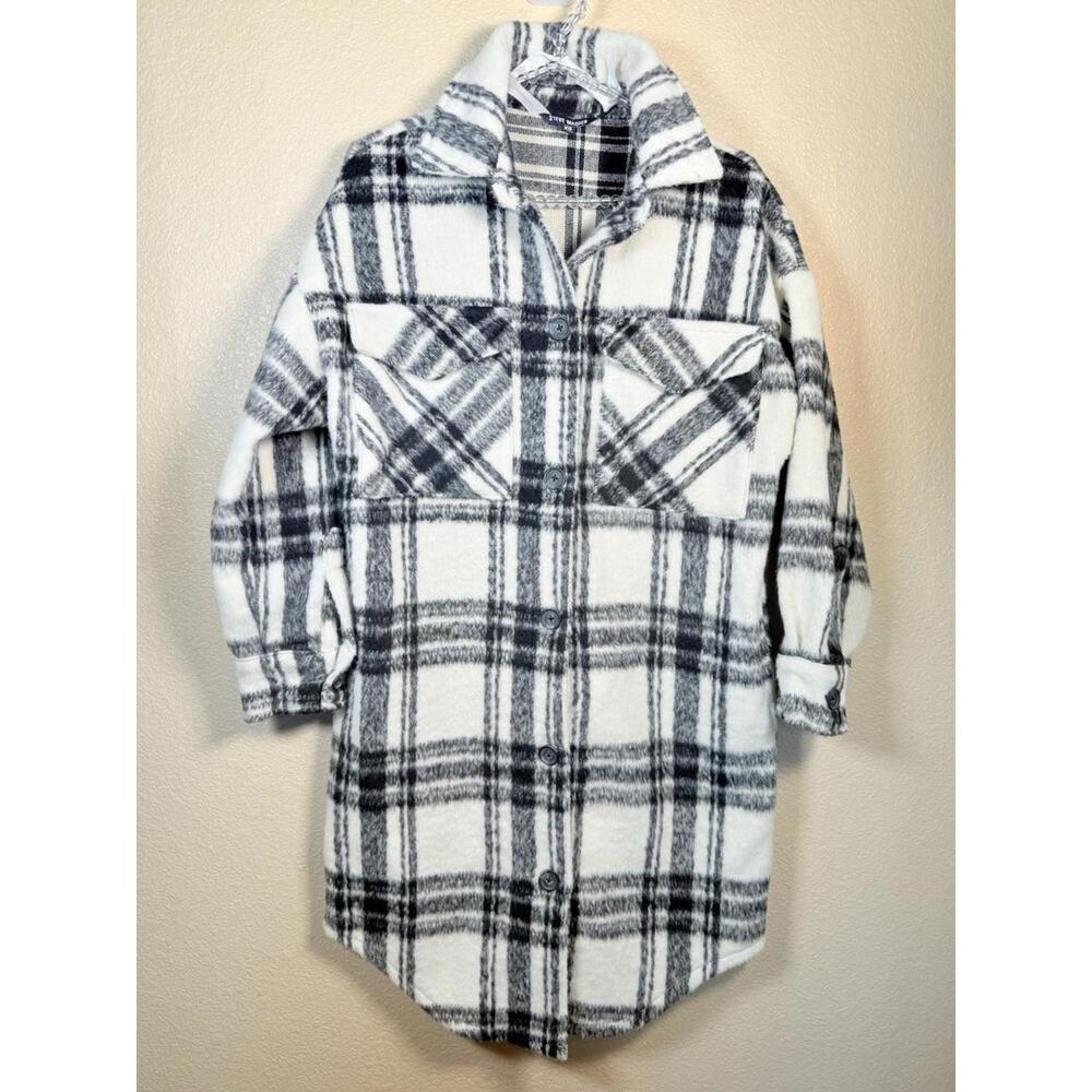 Steve Madden Womens Wool Blend Sz XS Shirt Coat Black & White‎ Plaid